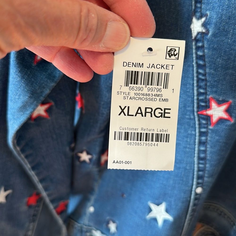 Style & Co starcrossed embroidered denim jacket. Size XL. New with tag. - Picture 3 of 5